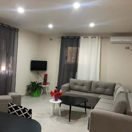Emirea Apartamento
